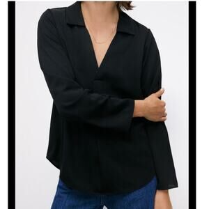 Zara Black V-Neck Collared Blouse Size XS Long Sleeves